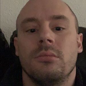 Meet your Posher, Corey